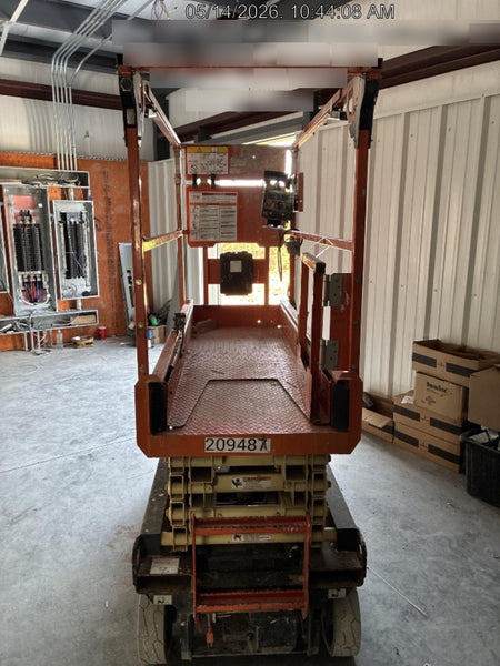 2022 JLG ES1932