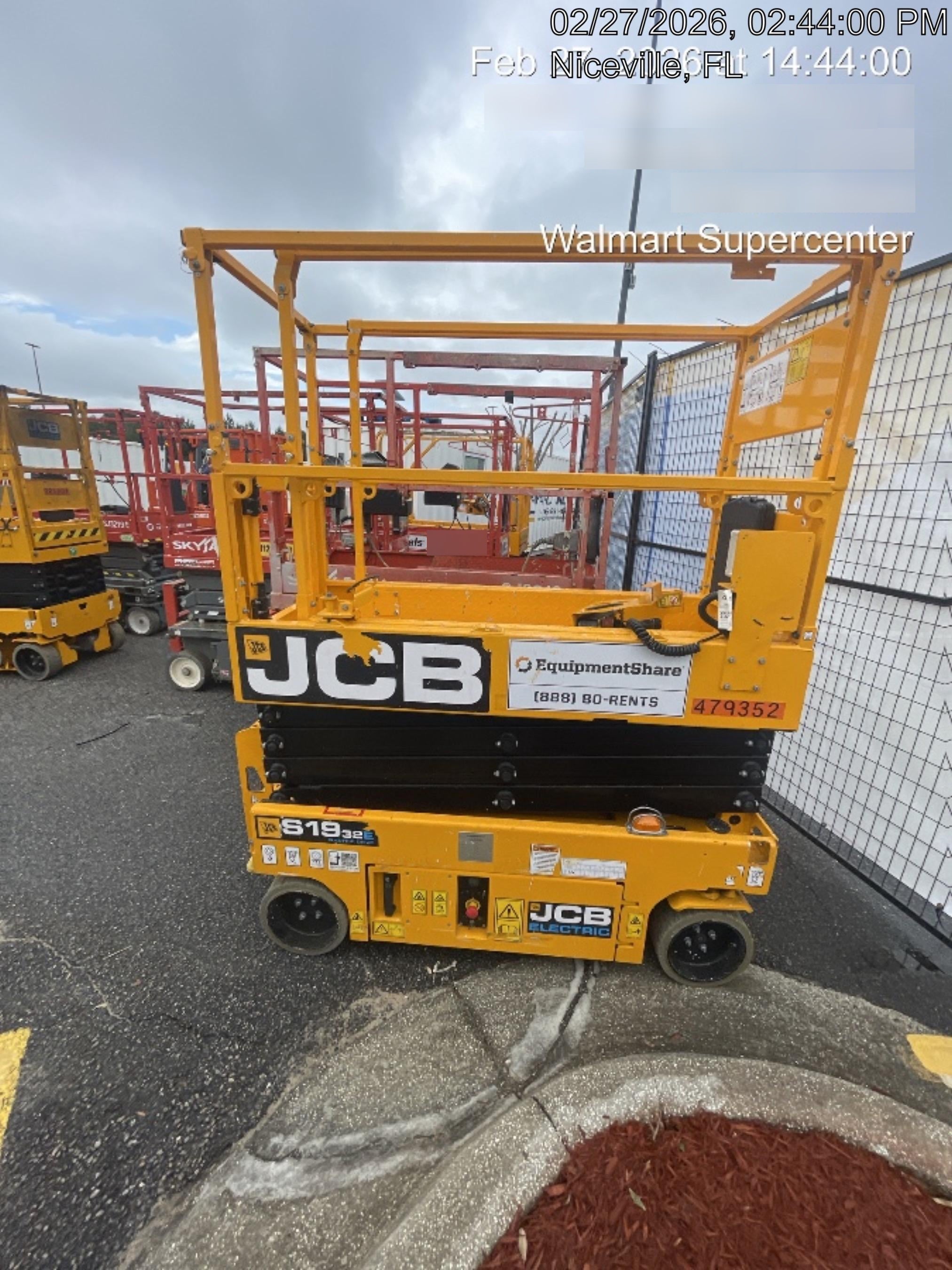 2024 JCB S1932E
