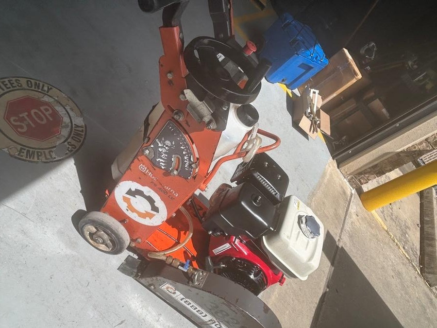 2019 HUSQVARNA FS 400 LV