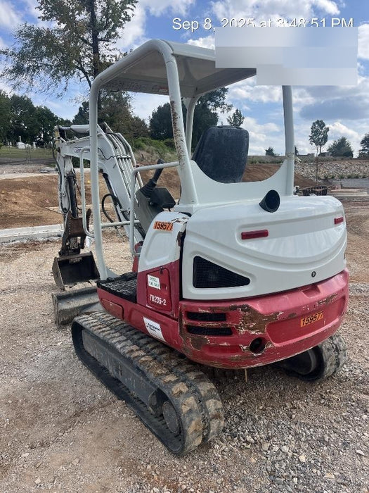 2021 TAKEUCHI TB235-2R