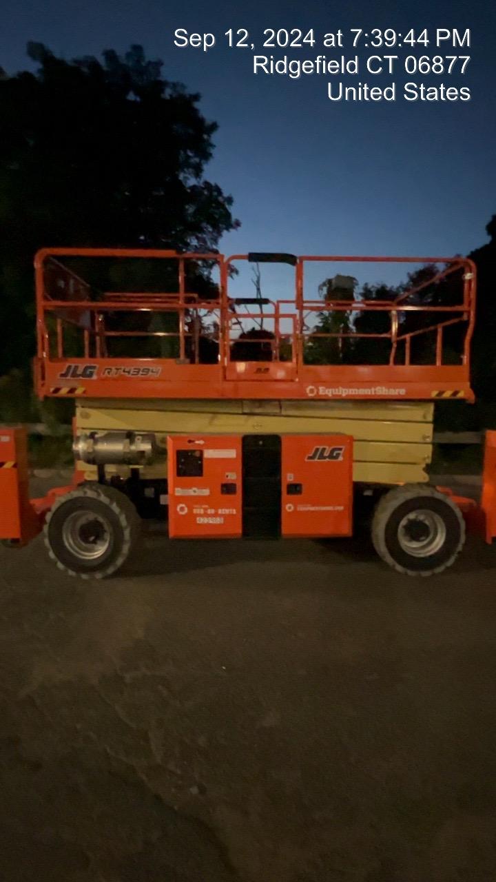 2024 JLG RT4394