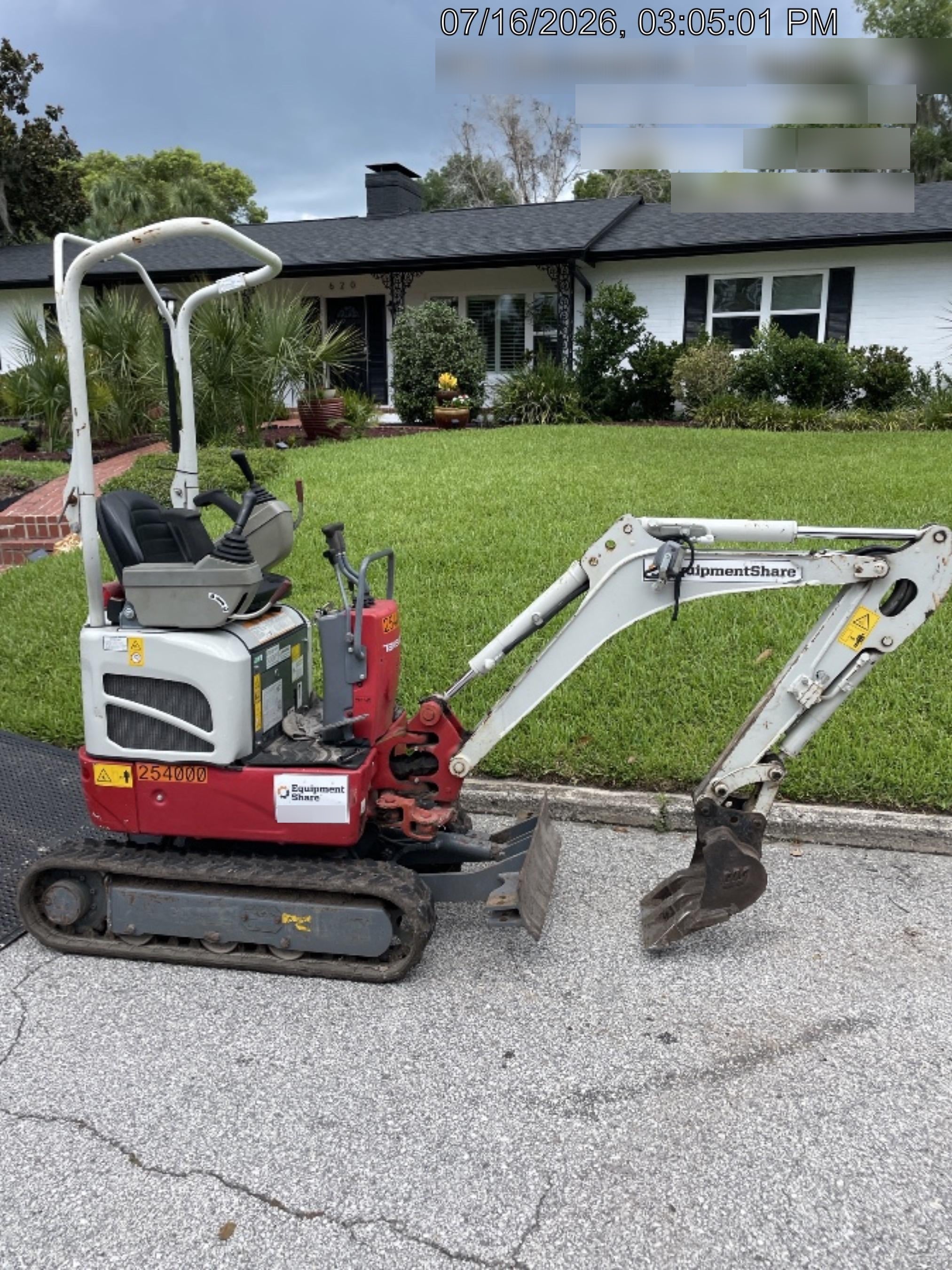 2022 TAKEUCHI TB210R