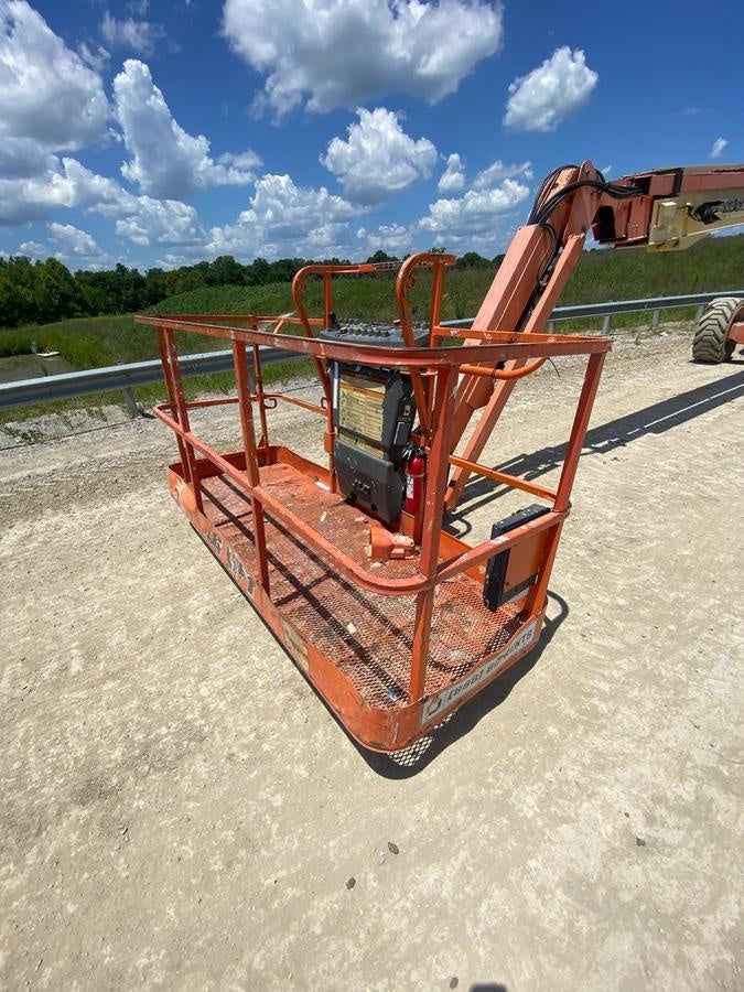 2010 JLG 860SJ
