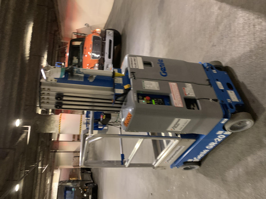 2020 GENIE GR-20