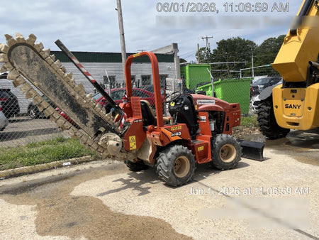 2022 DITCH WITCH RT45A