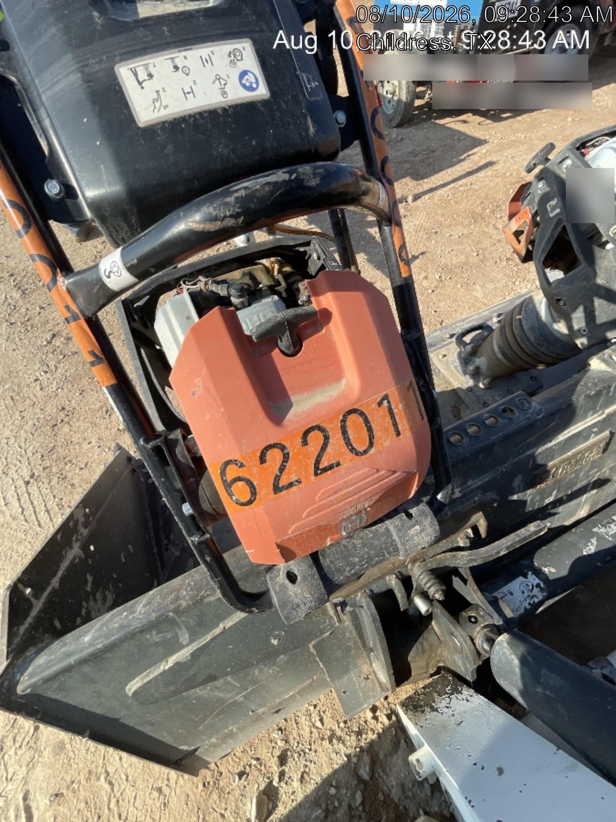 2025 HUSQVARNA LT6005