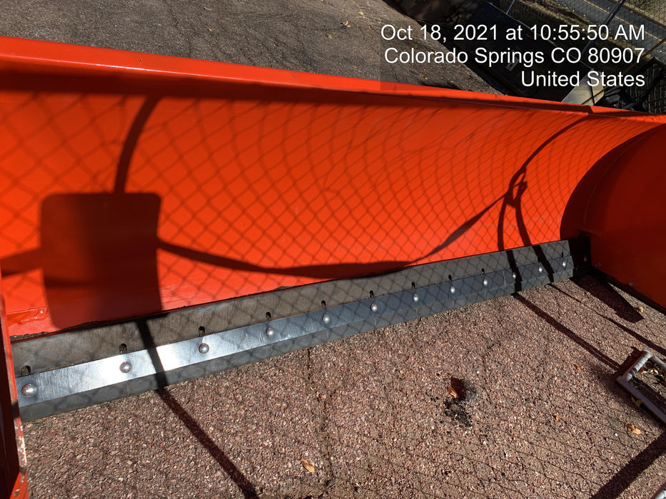 2021 BOBCAT Snow Pusher 120