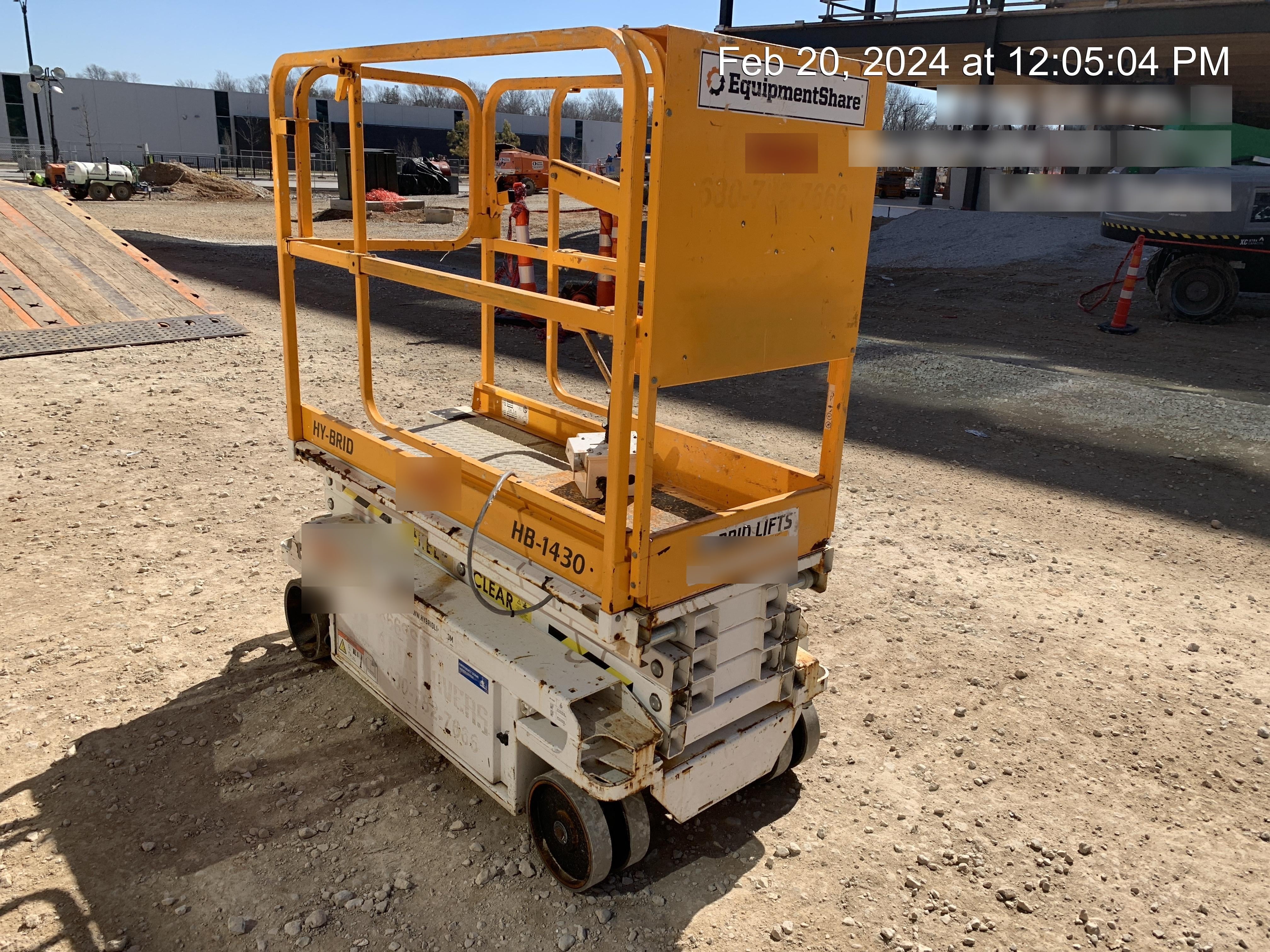 Custom Equipment HB-1430 <ul>
 <li>Hy-Brid Scissor Lift</li>
  <li>Platform capacity up to 670 lbs.</li>
  <li>Working height up to 20 ft</li>
  <li>Weighs under 1,700 lbs.</li>
  <li>Non-marking wheels </li>
</ul>