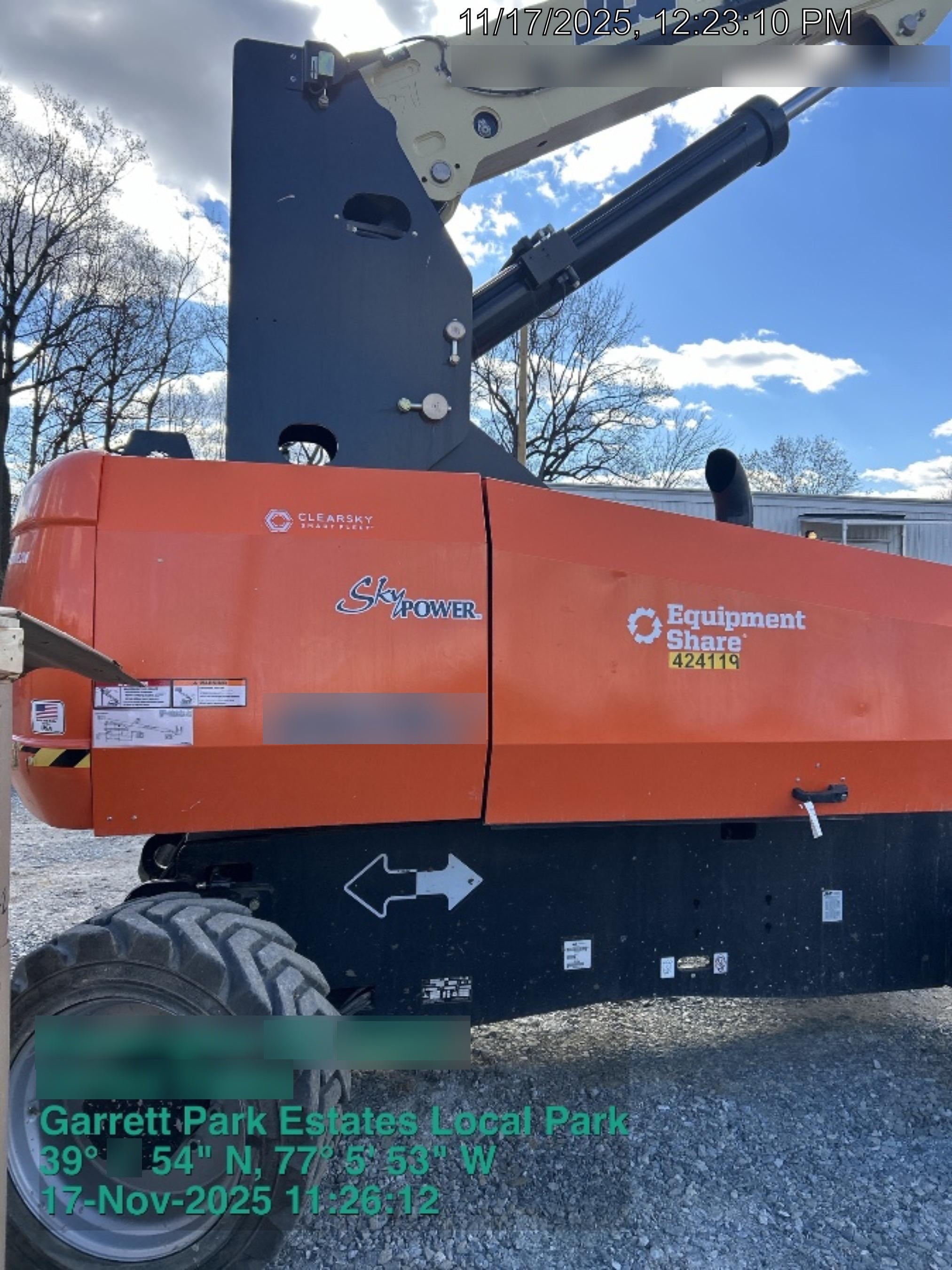 2024 JLG 860SJ