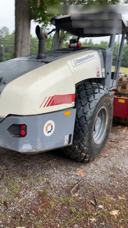 2023 DYNAPAC CA2500D
