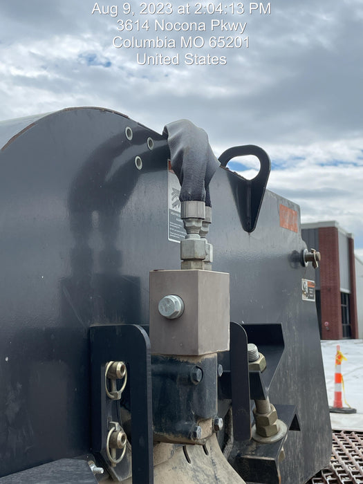 2021 PALADIN Sweepster SB72