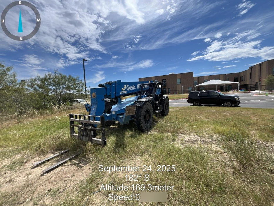 2018 Genie GTH-1056 GTH-1056 w/Open ROPS, Solid Tires, Work Lights, 60" carriage/forks, cab mesh, beacon