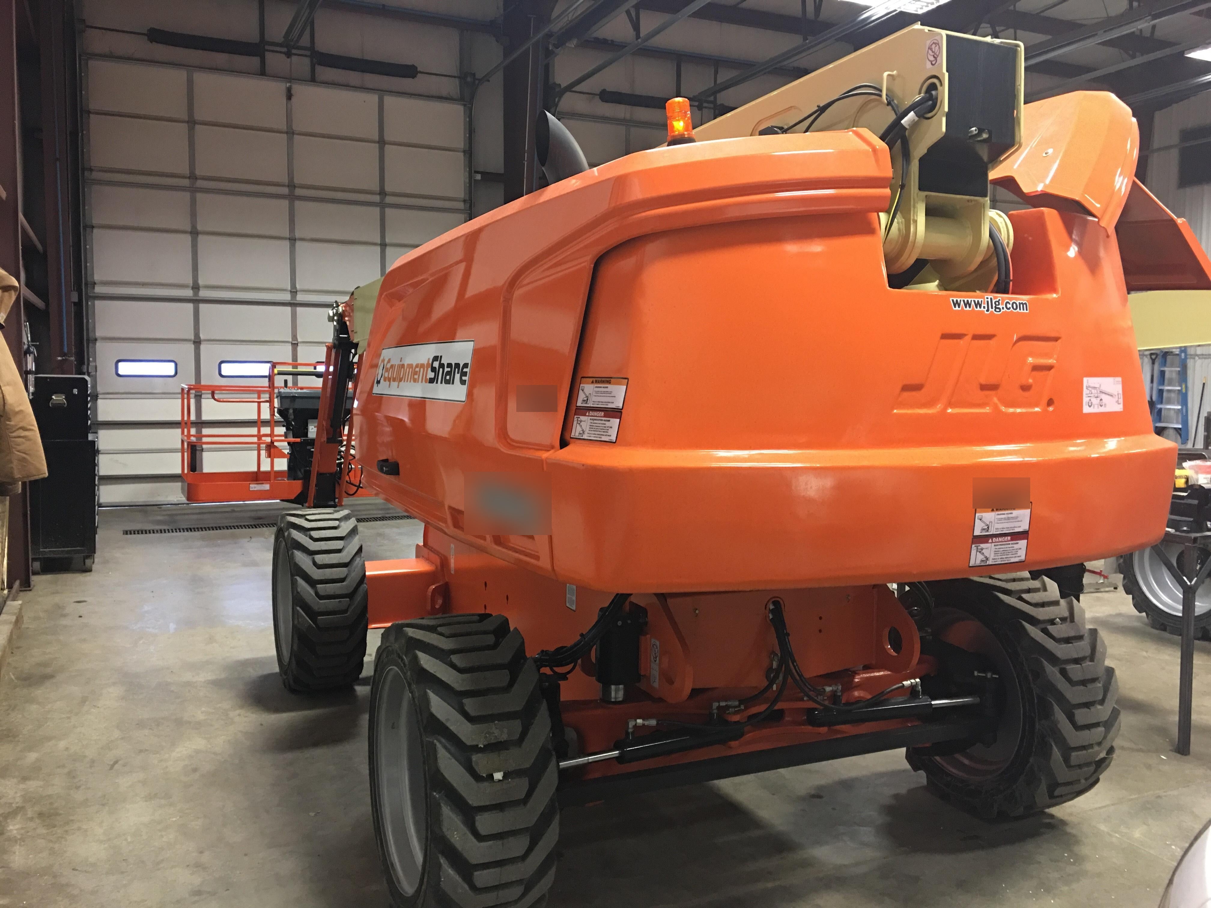 2018 JLG 660SJ