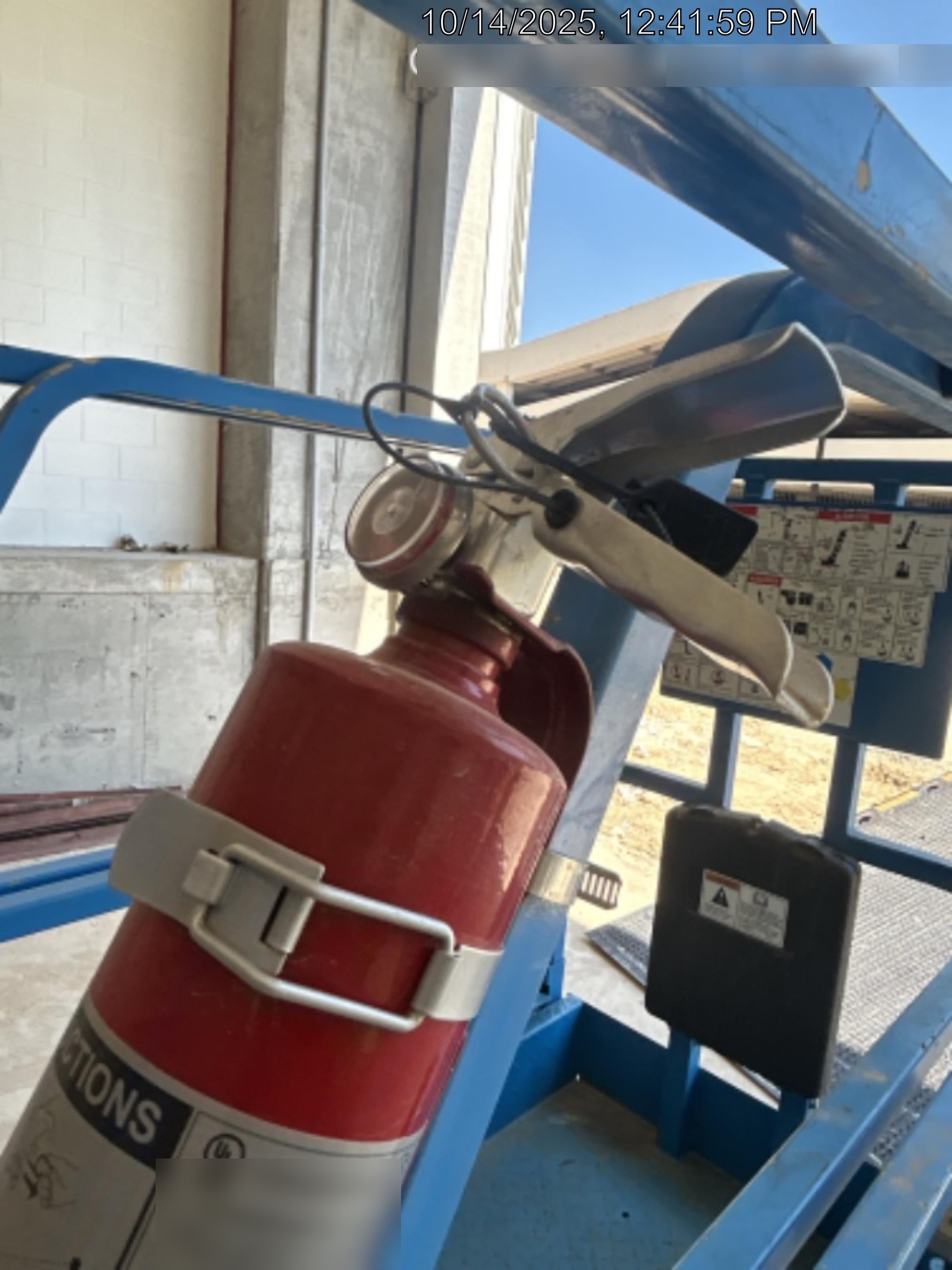 2023 GENIE GS-1432