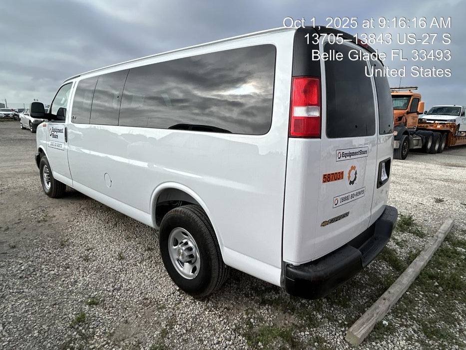 2025 CHEVROLET Express Van - Rental