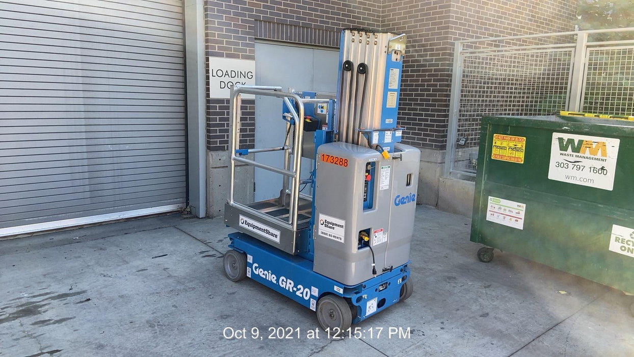 2021 GENIE GR-20