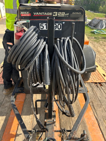 2019 Lincoln Electric Vantage 322 Welder Ready-Pak 3, Two wheel trailer, Fender and Light kit, Cable Rack