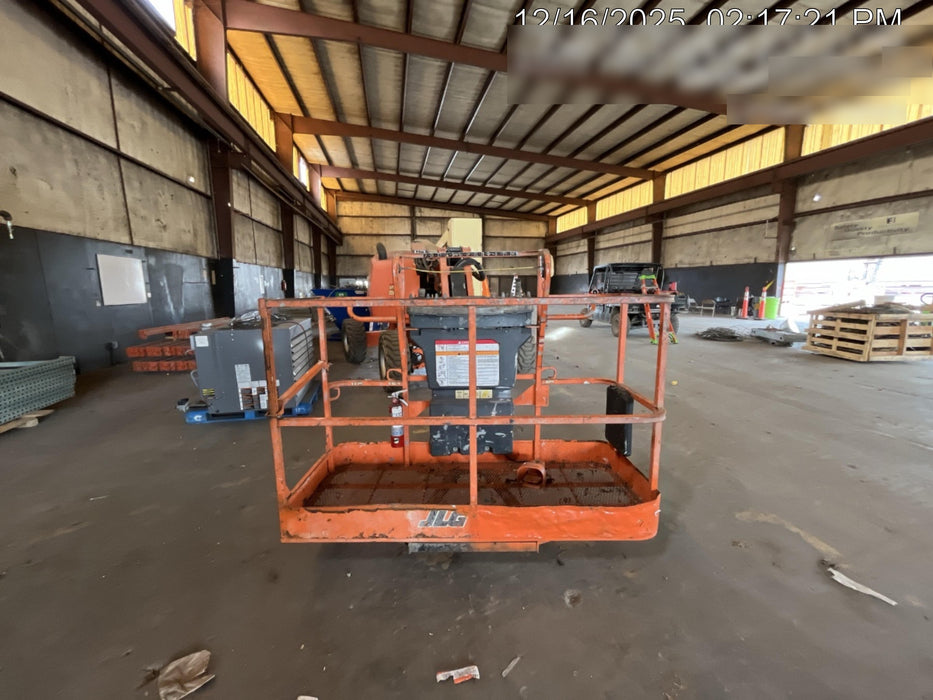 2019 JLG 450AJ