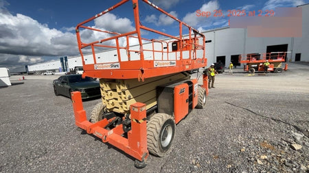 2019 JLG 430LRT