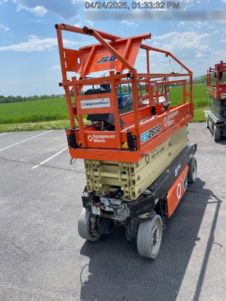 2022 JLG ES2632
