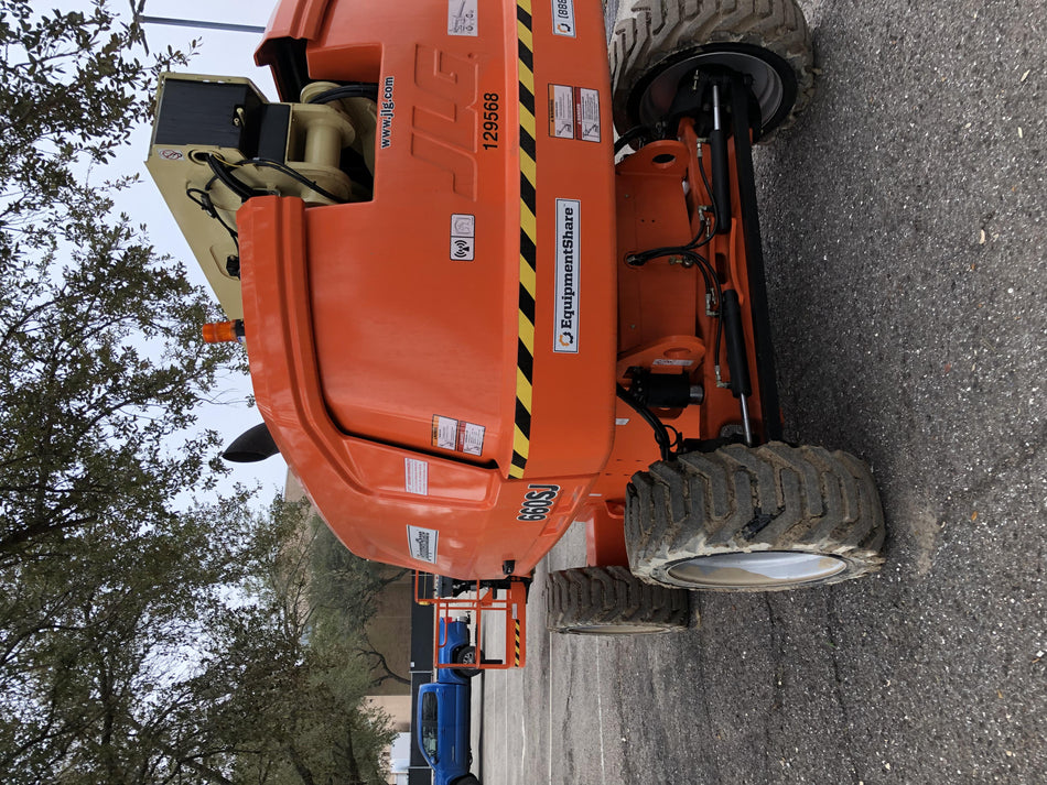 2021 JLG 660SJ