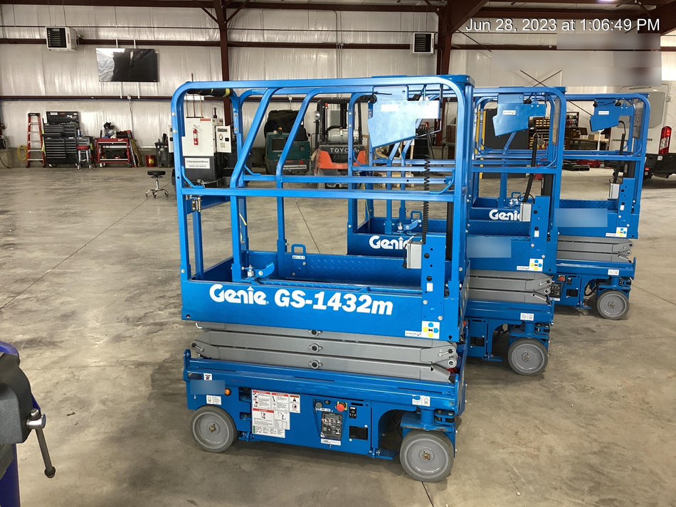 2023 GENIE GS-1432