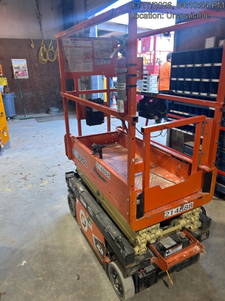 2022 JLG ES1330L