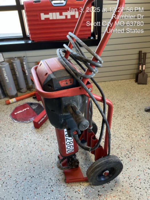 2020 HILTI TE 3000-AVR