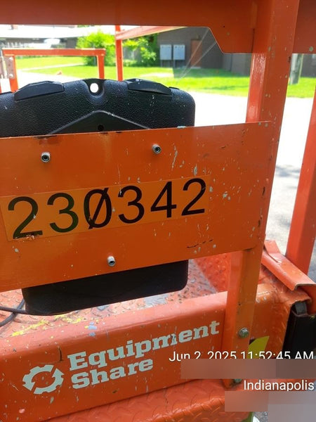 2022 JLG ES1932