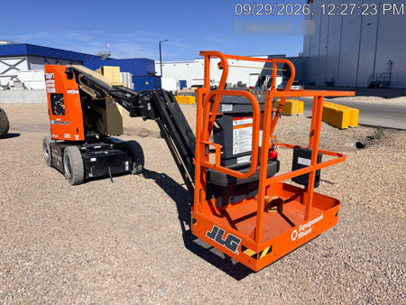 2025 JLG E300AJP