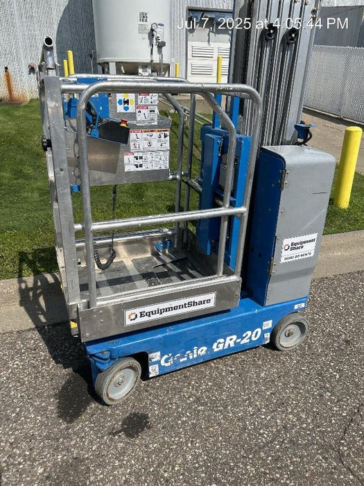 2021 GENIE GR-20