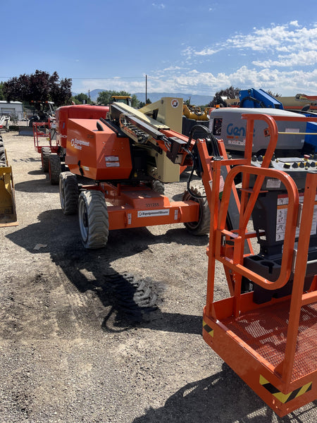 2023 JLG 340AJ