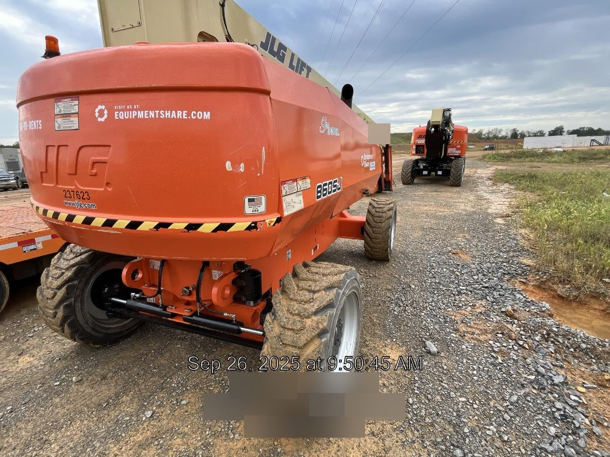 2022 JLG 860SJ
