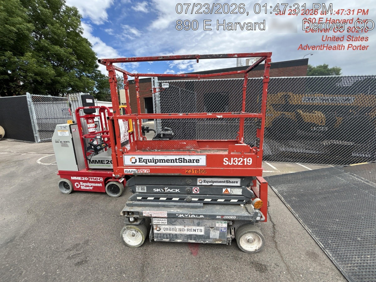2022 SKYJACK SJ3219