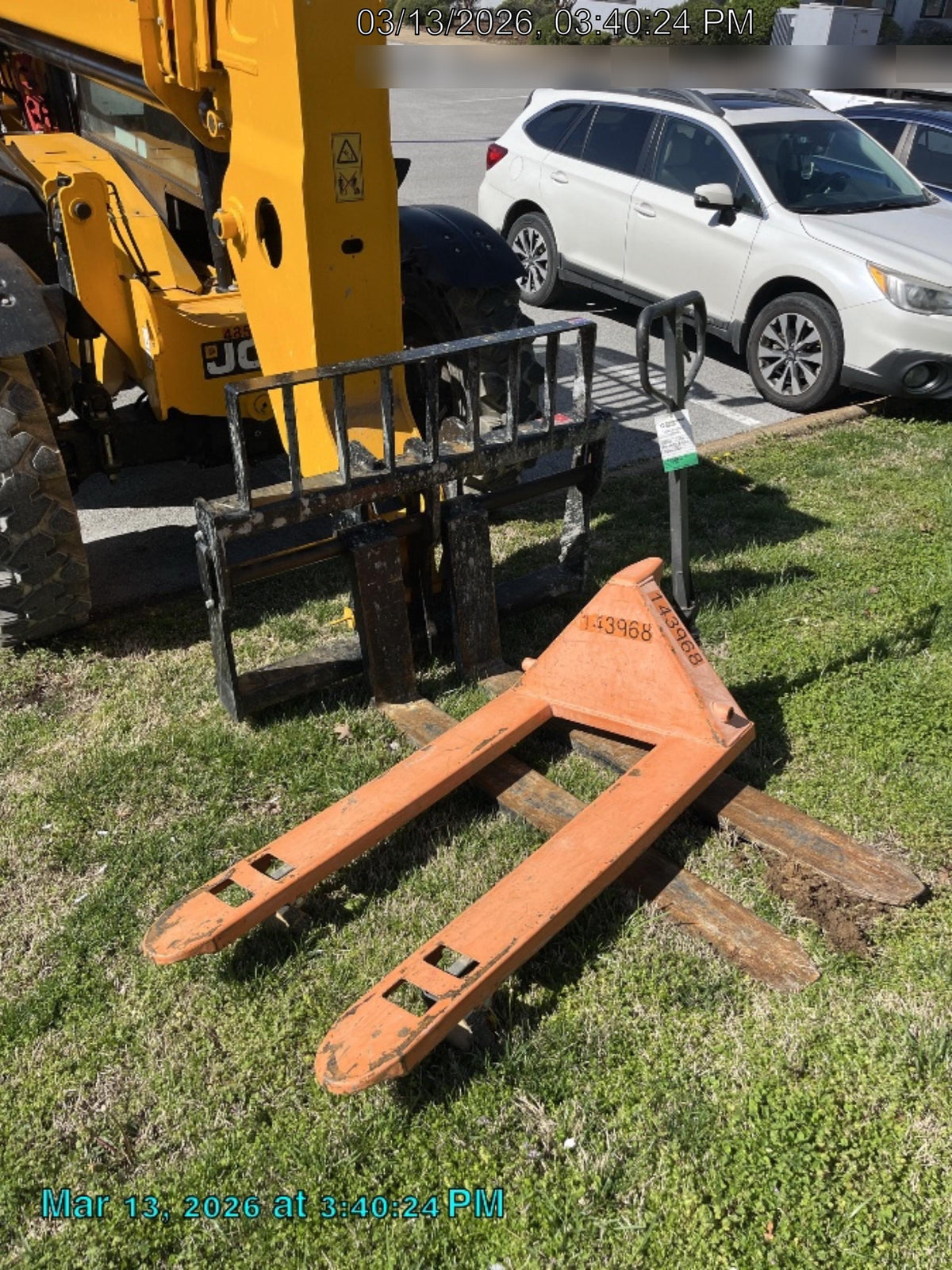 2021 HAUL MASTER 2.5 Ton Manual Pallet Jack