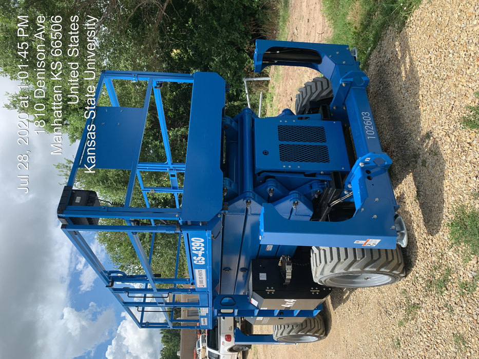 2020 GENIE GS-4390 RT