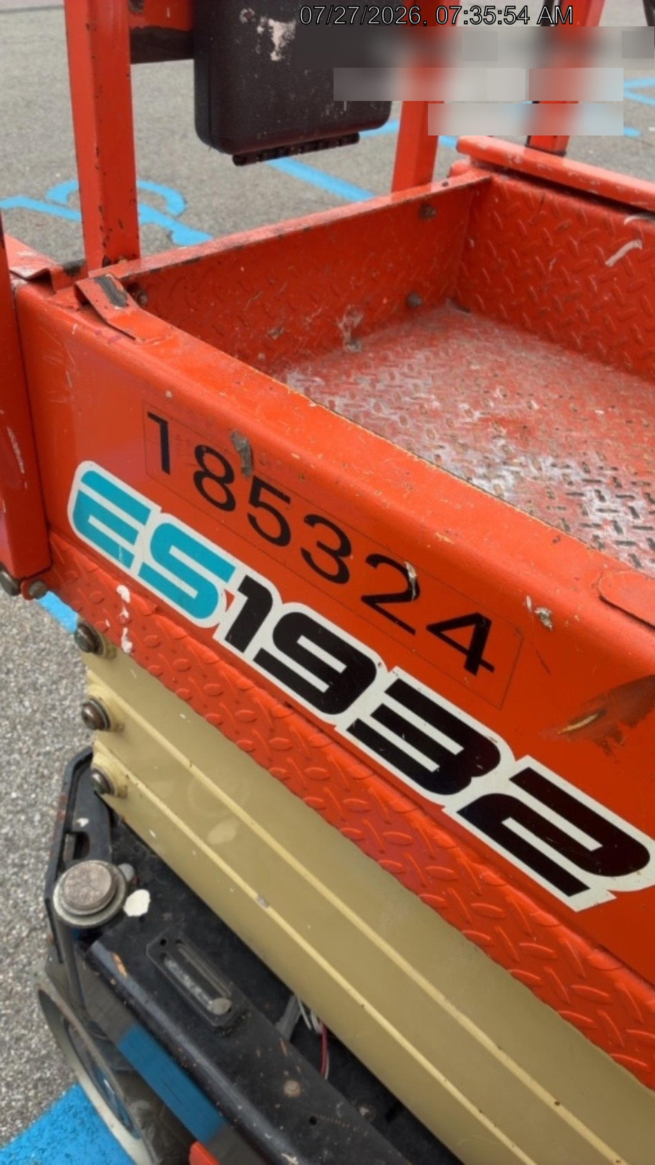 2021 JLG ES1932