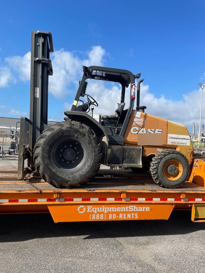 2019 CASE 588H