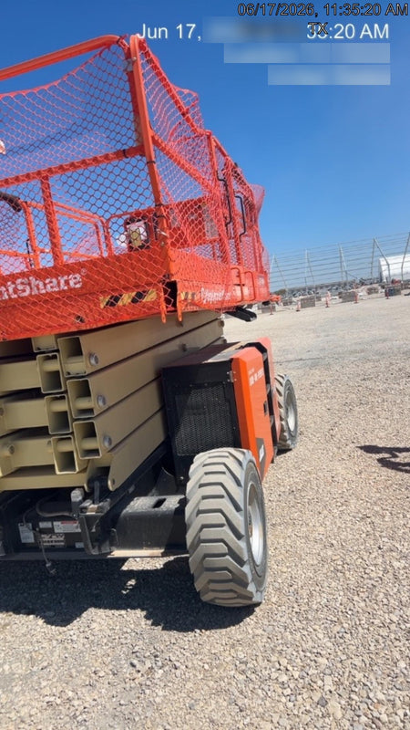 2025 JLG RT4394