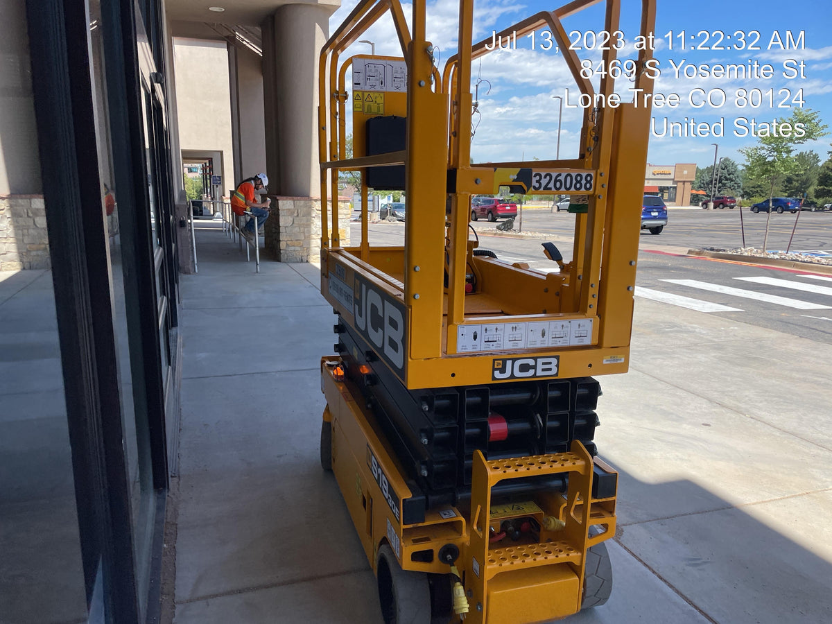 2023 JCB S1930E