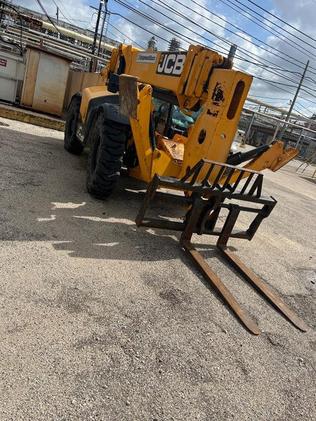 2020 JCB 512-56
