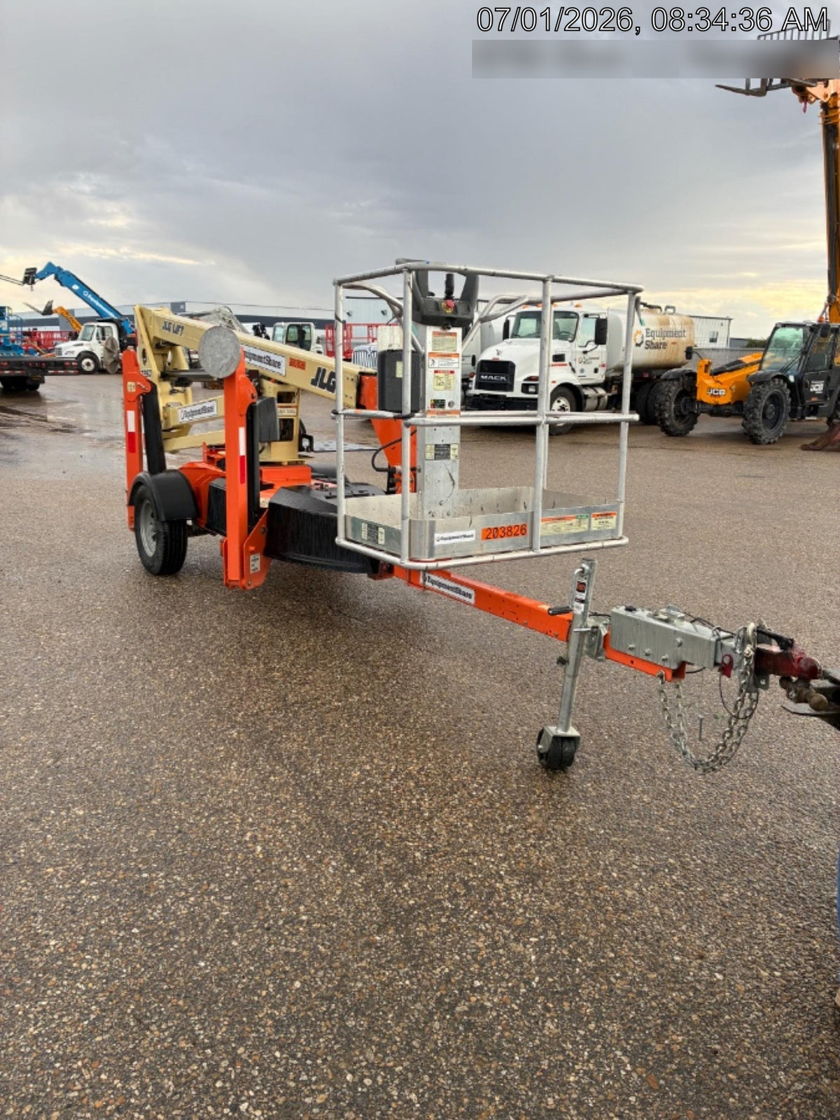 2022 JLG T350