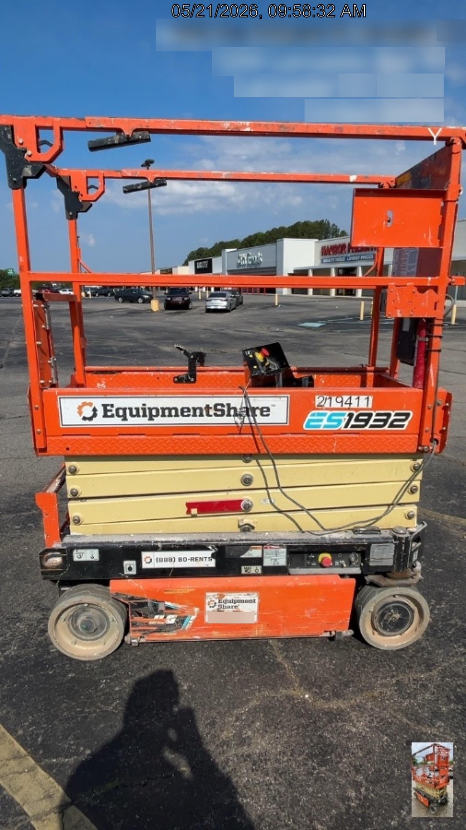 2022 JLG ES1932
