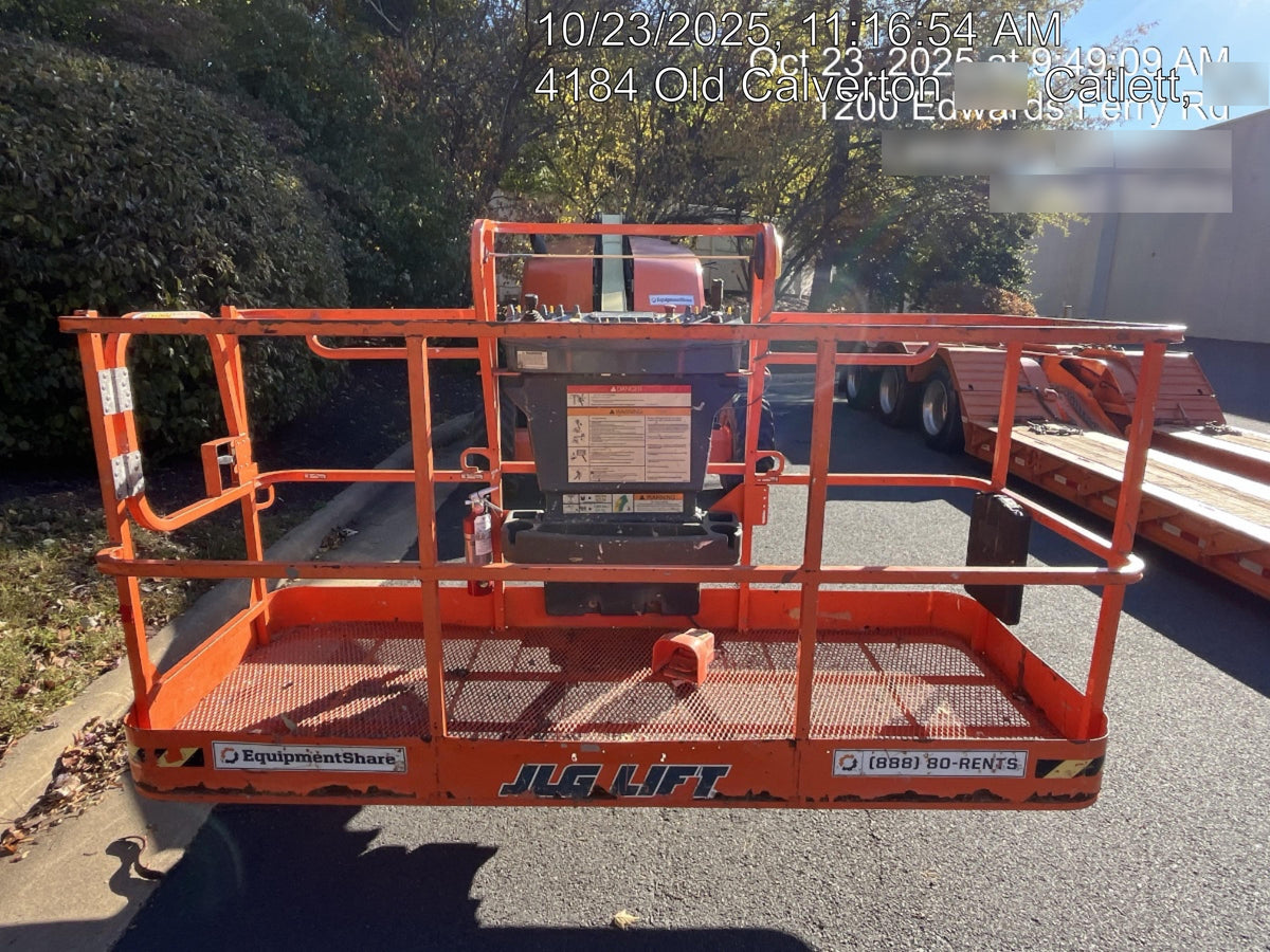 2021 JLG 400S