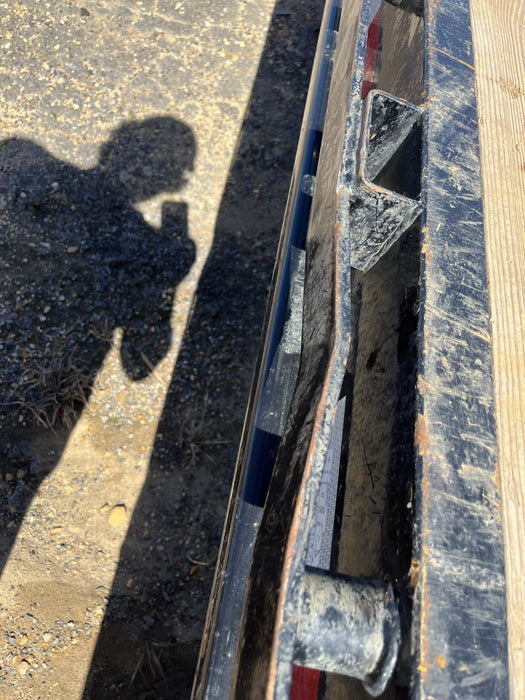 2024 BIG TEX TRAILER 25GN-40D5A-MRBK