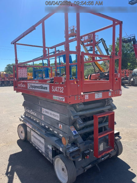 2021 SKYJACK SJ4732