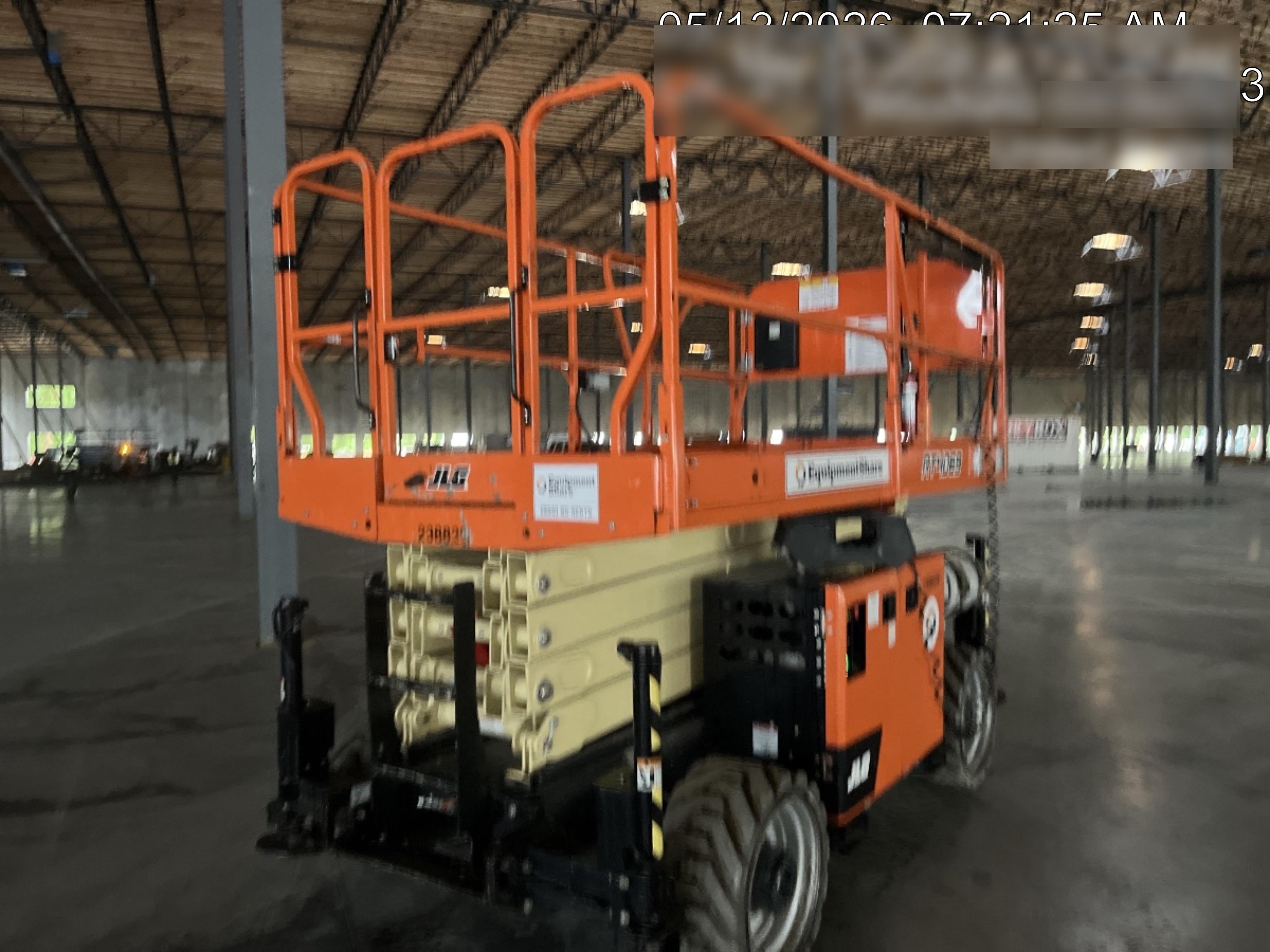 2022 JLG RT4069