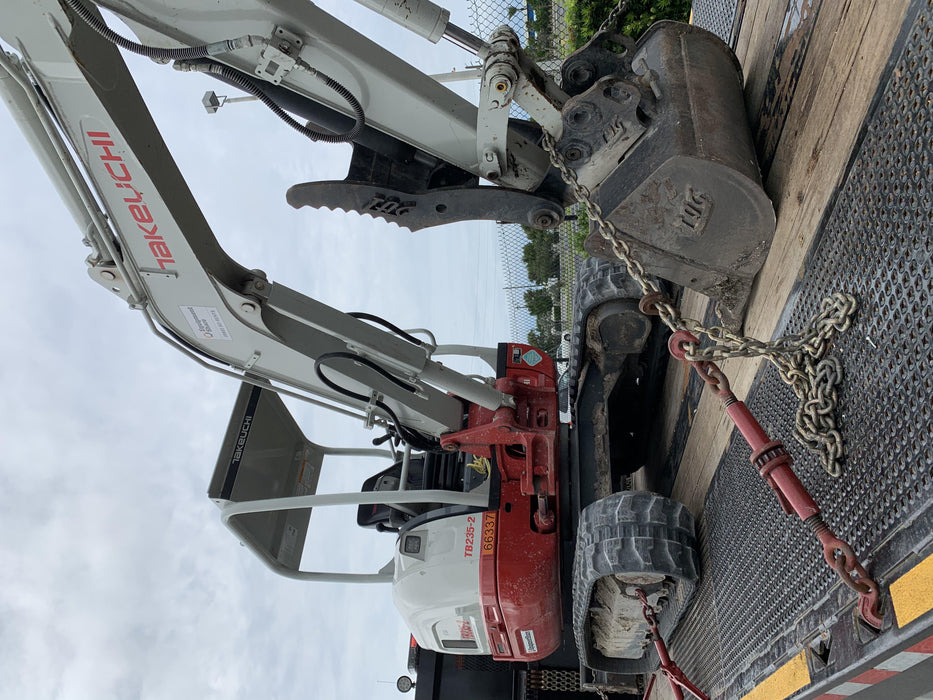 2020 TAKEUCHI TB235-2R