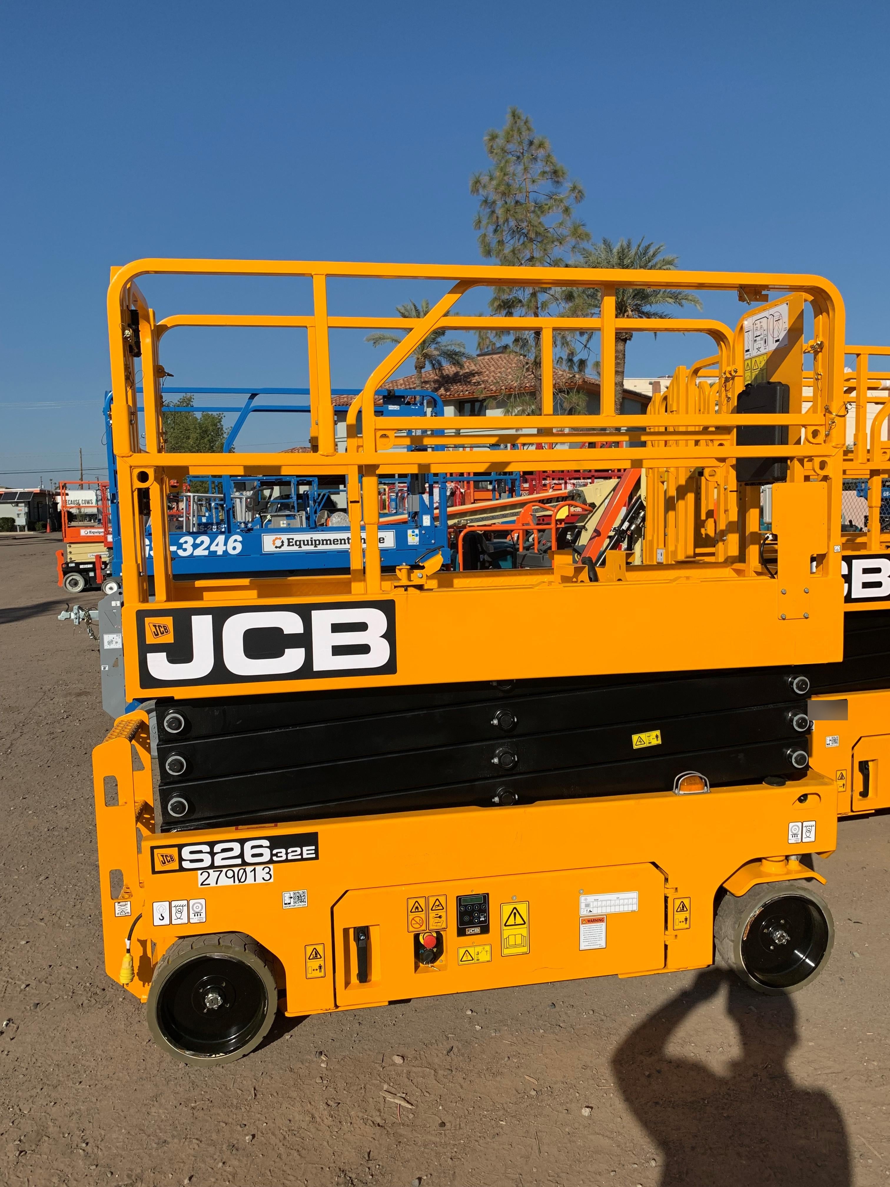 2023 JCB S2632E