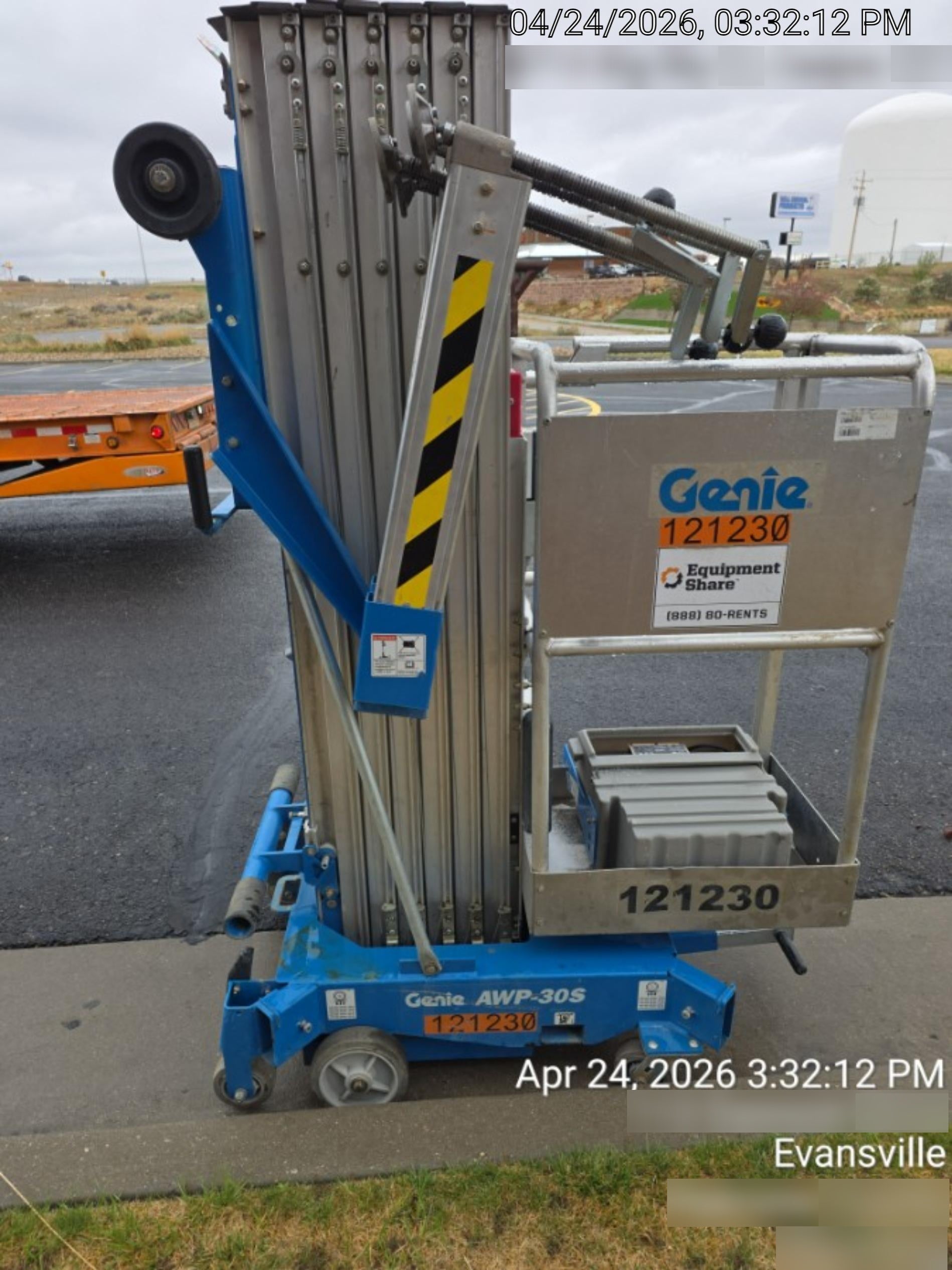 2020 GENIE AWP-30S